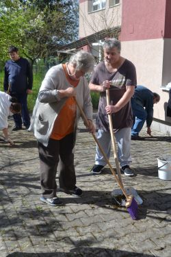 Čistenie terasy zariadenia 05/2021